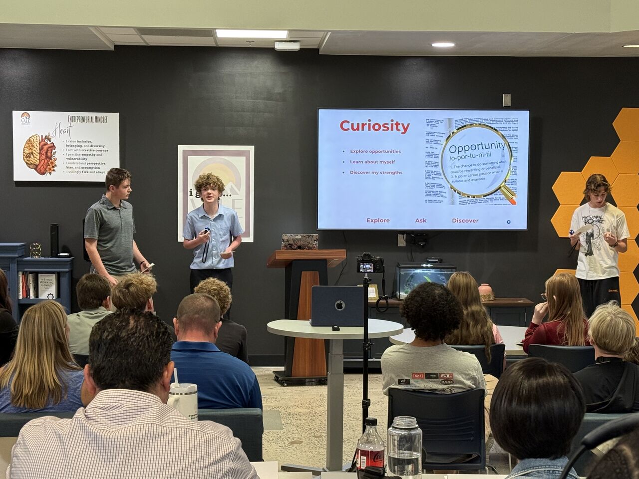 VALE student finalist pitching on Curiosity during Launch Week